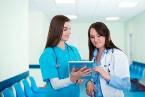 doctors discussing results